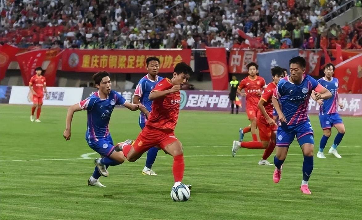 国安国重庆，谁能在热火朝天的比赛中脱颖而出？的简单介绍