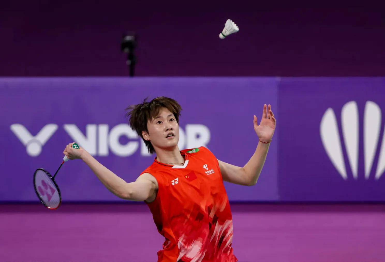 包含瑞士女足运动员技艺高超，备受关注的词条